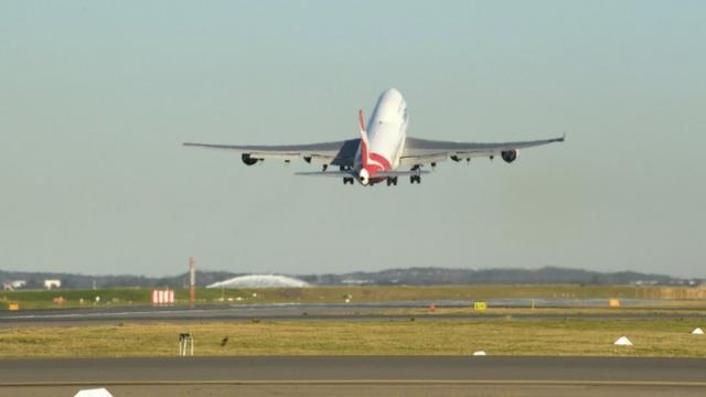 澳航最后一架747从悉尼起飞往美国莫哈韦沙漠（22/7/2020）
