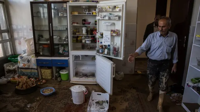 روند امدادرسانی در روزهای نخست در استان گلستان با انتقادهای گسترده همراه شد