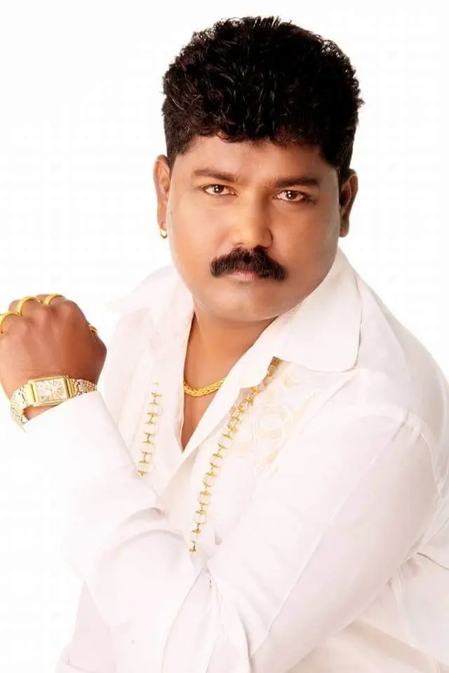 रवीन्द्र खरात