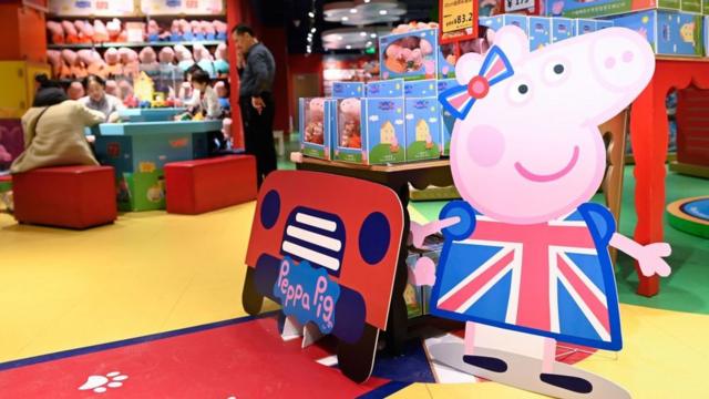 Polémica en Reino Unido: Peppa Pig incluye a una pareja homosexual