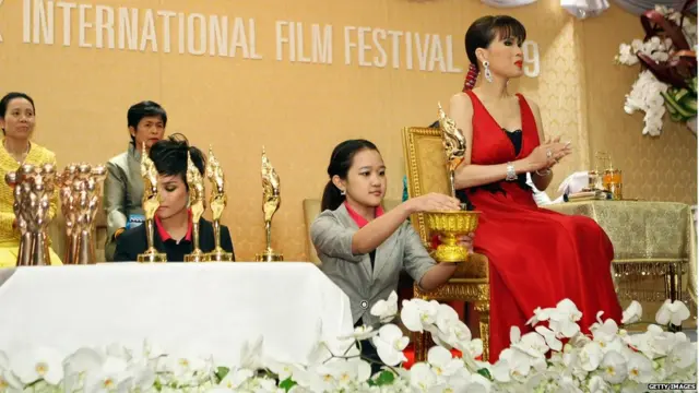 ਰਾਜਕੁਮਾਰੀ ਨੇ ਸੋਸ਼ਲ ਮੀਡੀਆ 'ਤੇ ਸਰਗਰਮੀ ਨਾਲ ਕੰਮ ਕੀਤਾ ਅਤੇ ਕਈ ਥਾਈ ਫਿਲਮਾਂ ਵਿੱਚ ਕੰਮ ਕੀਤਾ