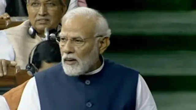 नरेंद्र मोदी