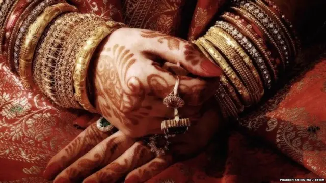 પ્રતીકાત્મક તસવીર