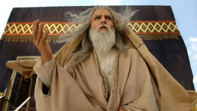 'Hz Muhammed: Allah'ın Elçisi'nden bir sahne