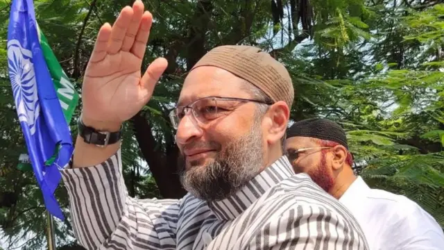 असदुद्दीन ओवेसी