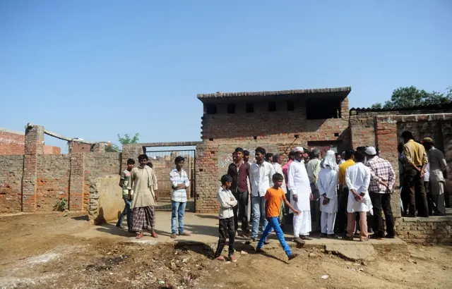 उत्तर प्रदेश, हिंदुत्व राजनीति, मांस व्यापार