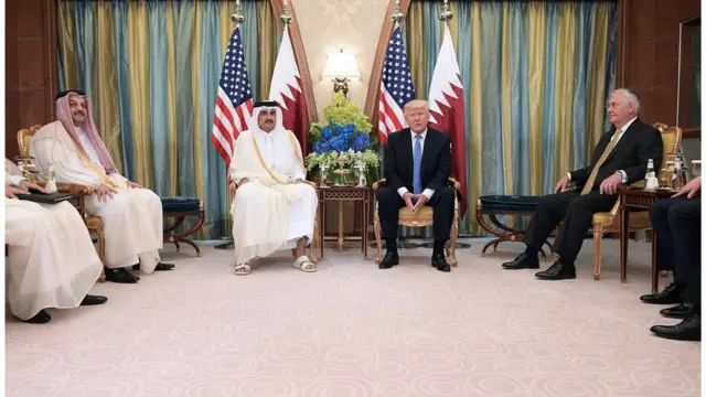 TT Trump thăm Saudi Arabia