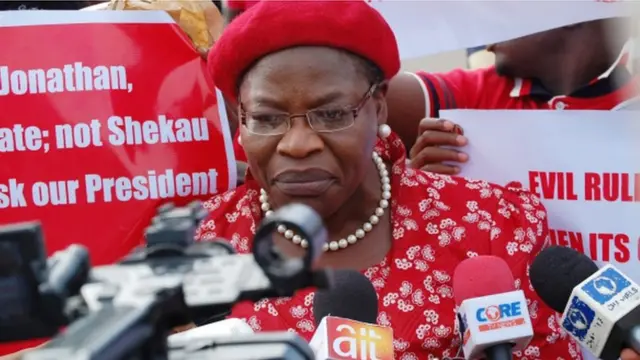 L'ancienne ministre Obiageli Ezekwesili, à la pointe du mouvement pour la libération des filles enlevées à Chibok, a retiré sa candidature à l'élection présidentielle du 16 février.