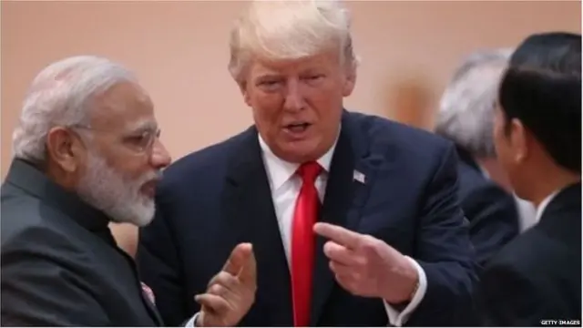 भारतीय प्रधानमंत्री नरेंद्र मोदी और अमरीकी राष्ट्रपति डोनल्ड ट्रंप