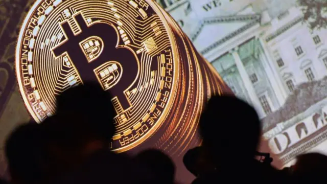 بیت کوین