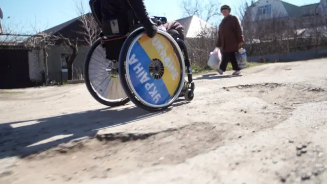 Дорога, ямы