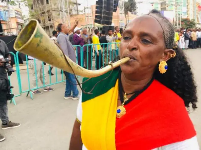 የመስቀል ደመራ በዓል በአዲግራት ከተማ ሲከበር