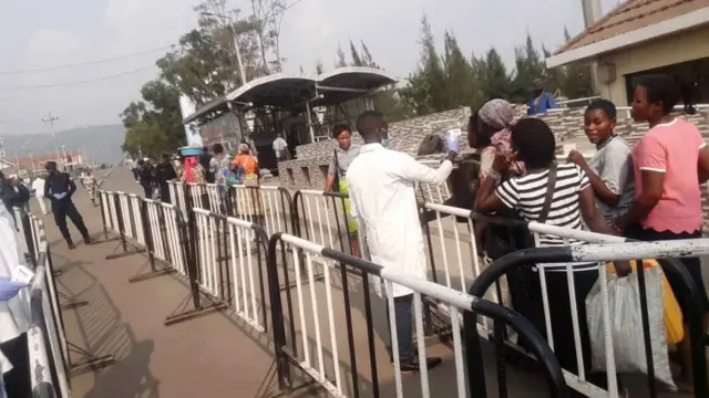 Ibikorwa byo gupima abaca ku mupaka byakomeje