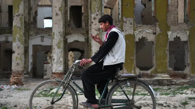 موبايل کارول افغانستان کې