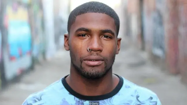 એક યુવકની તસવીર