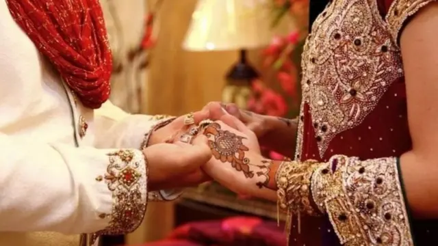 పాక్ పౌరసత్వం