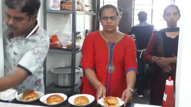 સુમિત્રાબહેન પરમારની તસવીર