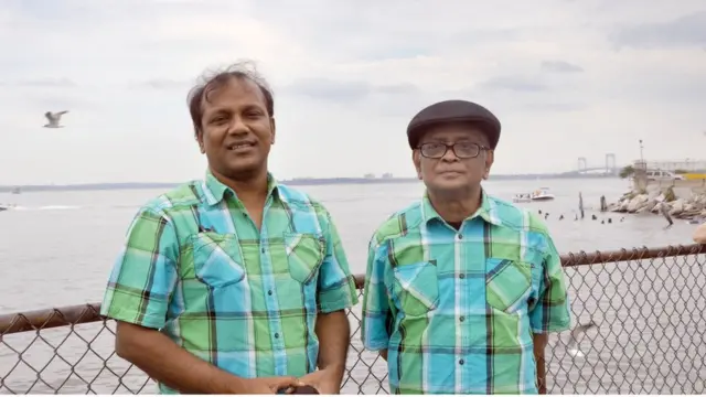 প্রকাশক মাজহারুল ইসলাম ছিলেন হুমায়ূন আহমেদের দীর্ঘদিনের সহচর। লেখকের মৃত্যুর দিনও পাশে ছিলেন তিনি।