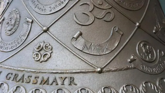 格拉斯迈尔的钟