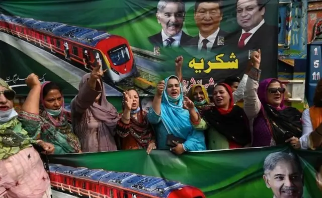 पाकिस्तान की मेट्रो