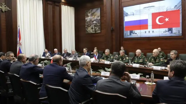 Rusya'da Menbic görüşmeleri