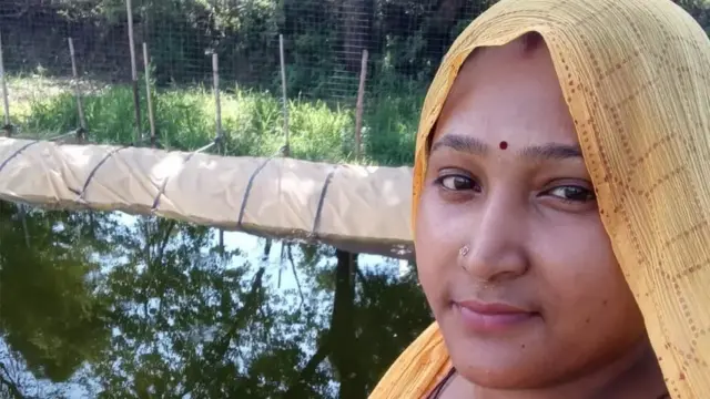 মুক্তার চাষাবাদ স্বাবলম্বী করে তুলছে রেনা চৌধুরীর মতো অনেক নারীকে