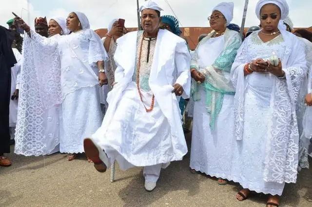 Alaafin of Oyo and some of im wives