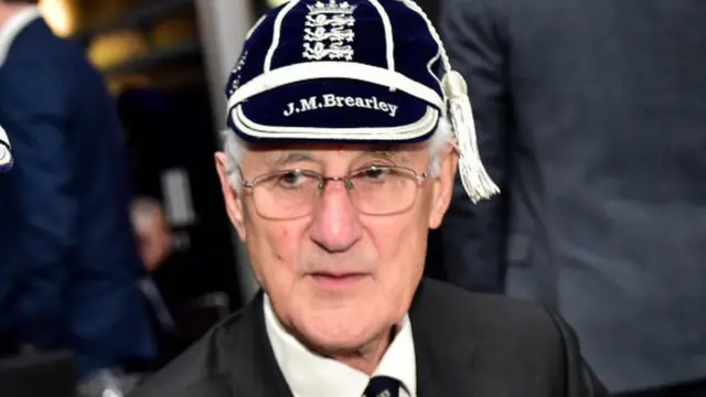 माईक ब्रेअर्ली