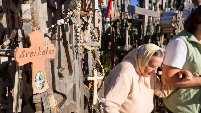 Гора Хрестів