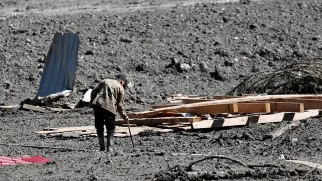 Budućnost Šovija nakon katastrofe ostaje nejasna. Vlasti i dalje nemaju odgovor na ovo pitanje