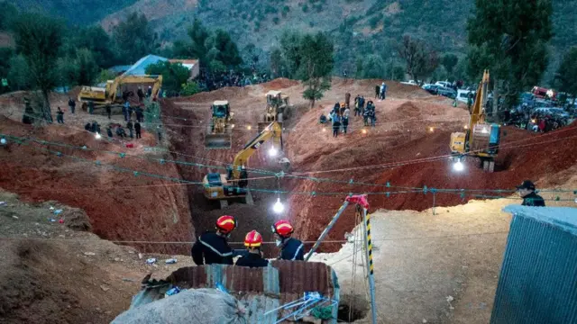 တစ်ကမ္ဘာလုံး ရင်တမမနဲ့ စောင့်ကြည့် နေခဲ့ကြ