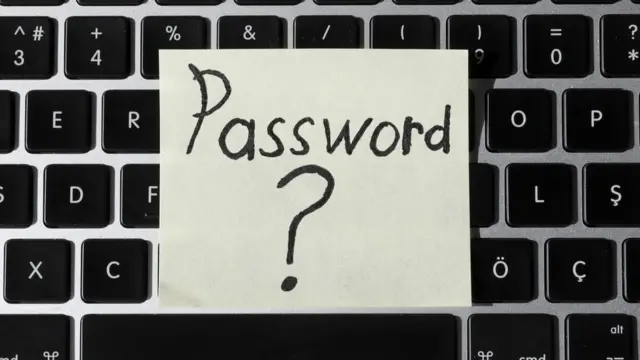 কম্পিউটারে প্রথম পাসওয়ার্ড তৈরি করেন এমআইটির গবেষকরা।