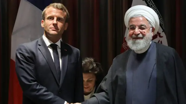 روحانی و مکرون