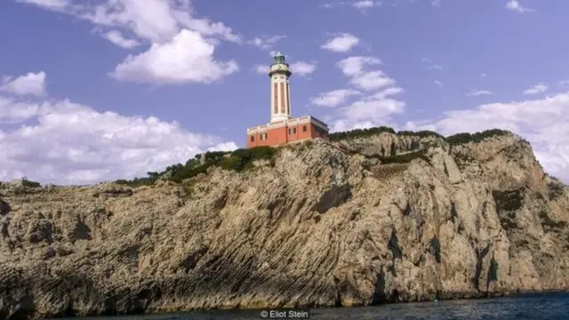 लाइटहाउस