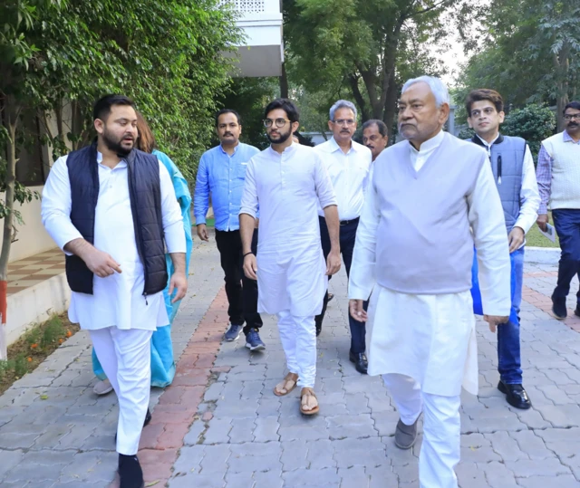 तेजस्वी यादव और आदित्य ठाकरे