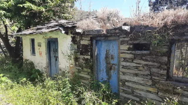 भरतपुर में बंद मकान