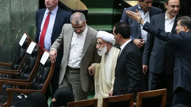 آیت‌الله جنتی، دبیر شورای نگهبان ایران در مراسم تحلیف حضور یافت