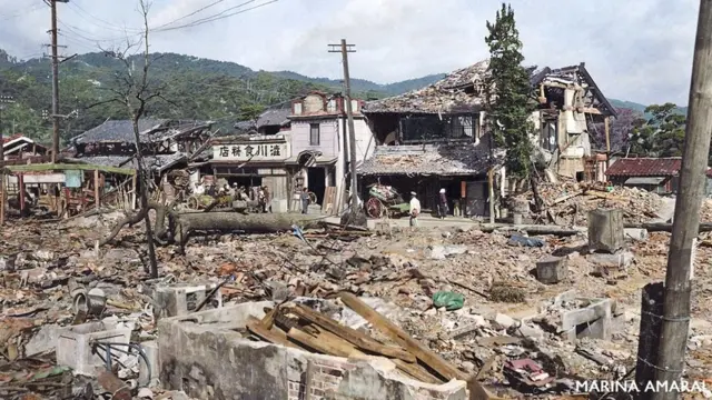 Destruição da cidadebetano friendsHiroshima, no Japão, pela bom atômica durante a 2ª Guerra