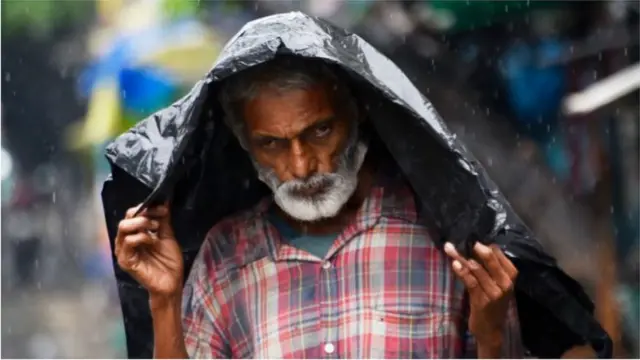 પ્રતીકાત્મક તસવીર