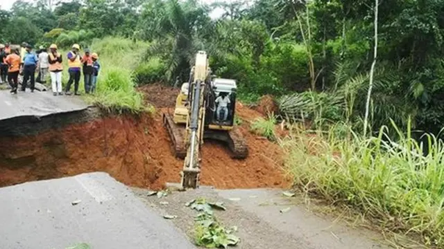 Le ministre des Travaux publics, Emmanuel Nganou Djoumessi, annonce un retour à la normale.