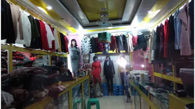 इंफाल का बाज़ार