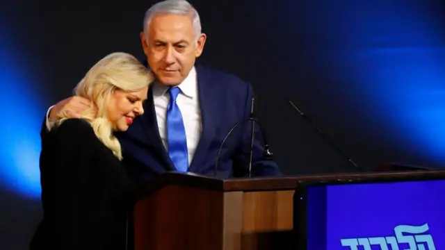 इसराइल के प्रधानमंत्री बेन्यामिन नेतन्याहू और उनकी पत्नी सारा