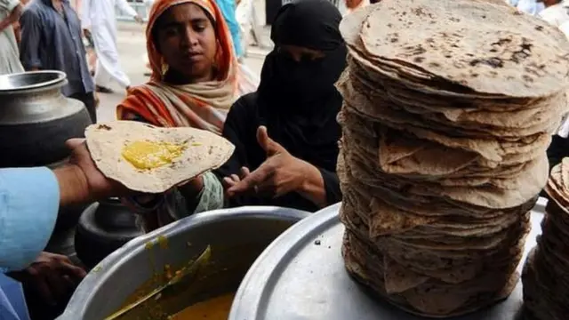 غریبي