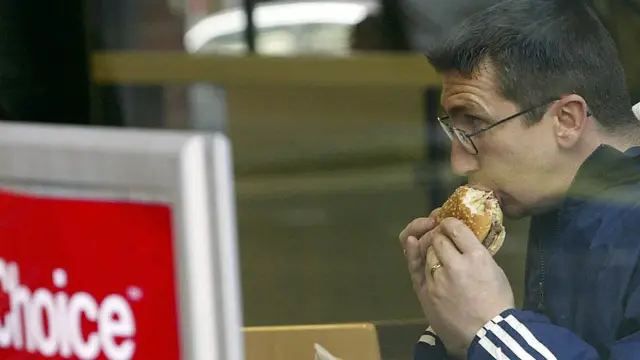 অস্বাস্থ্যকর খাবার