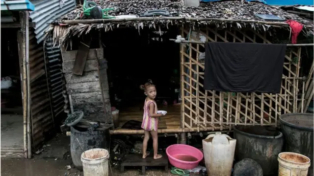 ရန်ကုန်ဆင်ခြေဖုံးကရပ်ကွက်တစ်ခု