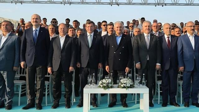 Eski Başbakanlar Davutoğlu ve Yıldırım ile İçişleri Bakanı Soylu