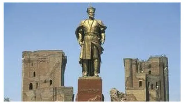उज़्बेकिस्तान में लगी तैमूरलंग की प्रतिमा