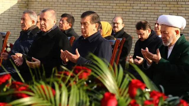 Каримов қабри бошида тиловат