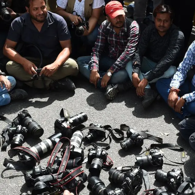 पत्रकार