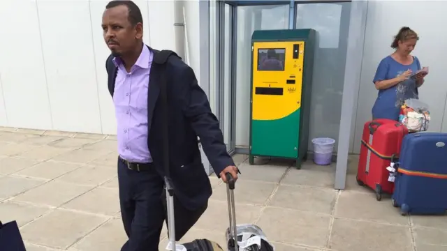 Agaasimaha Machadka Heritage, Cabdirashiid Xaashi ayaa ka mid ah rakaabkii soo raacay duulimaadkii ugu horreeyay ee Muqdisho iyo nairobi oo toos ah muddo 11 sanadood